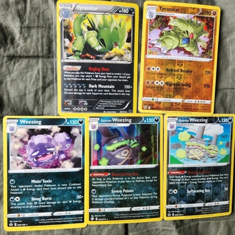 Tyranitar, Weezing bundle
